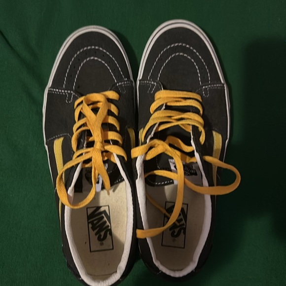 Vans Oldskool Gray with yellow stripe size 9 - Picture 3 of 4